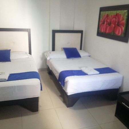 Hotel Azulejo Del Llano โยปาล ภายนอก รูปภาพ