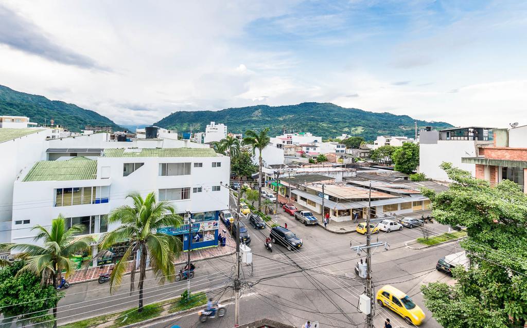 Hotel Azulejo Del Llano โยปาล ภายนอก รูปภาพ